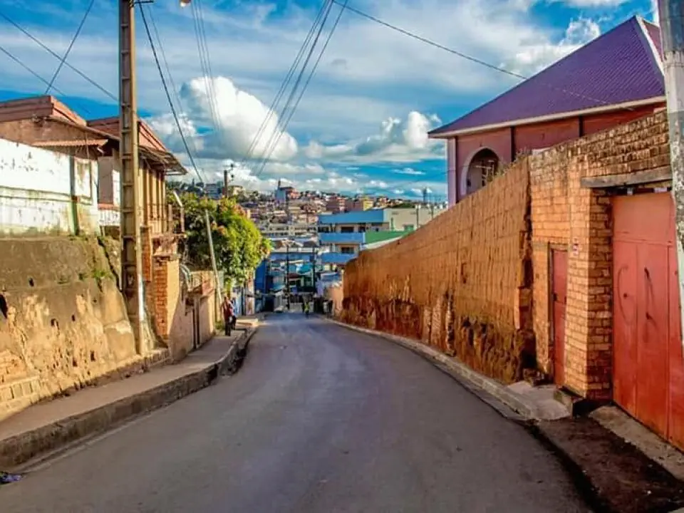 Point de collecte de colis à Antananarivo