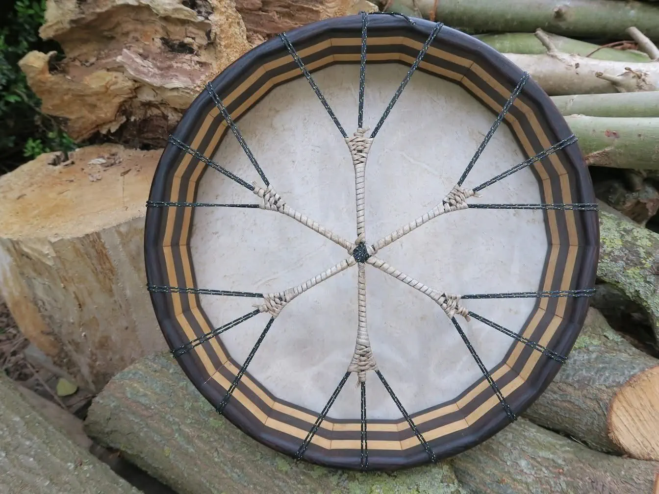 Tambour chamanique fait main