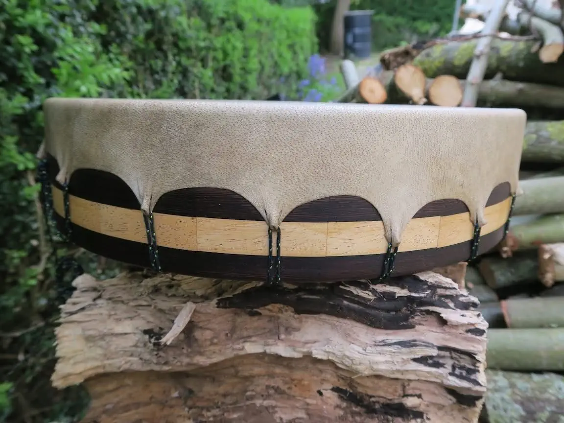 Tambour chamanique fait main